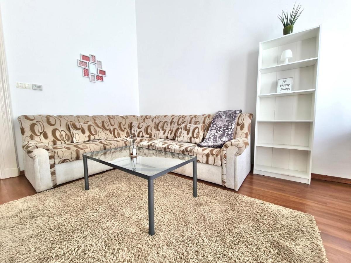 Ricky Apartment Budapest Exterior foto